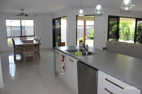 5 Evas Way, Bargara, QLD 4670