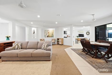 Property photo of 4 Seafarer Court Blacks Beach QLD 4740