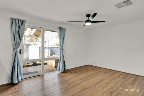 Property photo of 7 Swan Street Werribee VIC 3030