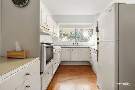 Property photo of 2/63 Dunmore Terrace Auchenflower QLD 4066