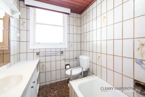 Property photo of 44 Gormans Hill Road Gormans Hill NSW 2795