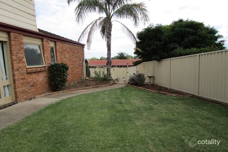 Property photo of 6 Manooka Crescent Bradbury NSW 2560