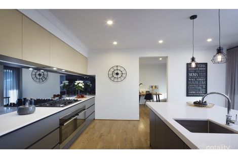 Property photo of 12 Evergreen Grove Forrestfield WA 6058