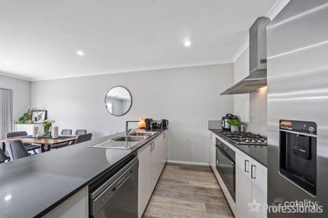 Property photo of 34 Bomere Chase Aveley WA 6069