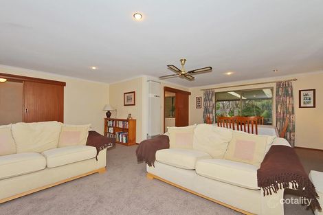 15 Hilltop Ct, Coromandel Valley, SA 5051