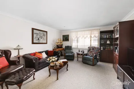 Property photo of 5 Robur Court Tuncurry NSW 2428