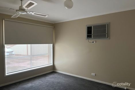 Property photo of 1/77 Bayliss Road Deer Park VIC 3023