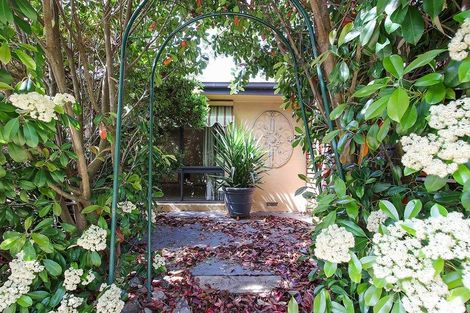 Property photo of 4 Kiewa East Road Kiewa VIC 3691