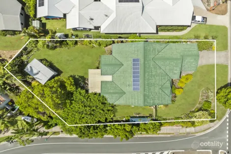 Property photo of 14 Shorehaven Drive Noosaville QLD 4566