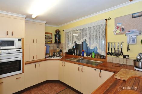 Property photo of 11 Hillview Crescent Gowrie Junction QLD 4352