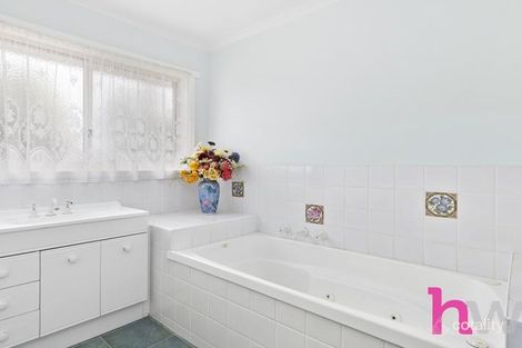 Property photo of 4 Elm Court Waurn Ponds VIC 3216