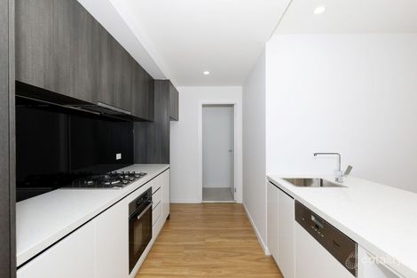 Property photo of 308/5 Red Hill Terrace Doncaster East VIC 3109