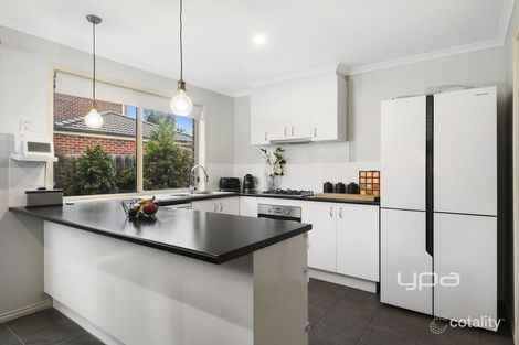 Property photo of 15 Agar Place Sunbury VIC 3429