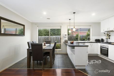 Property photo of 15 Agar Place Sunbury VIC 3429