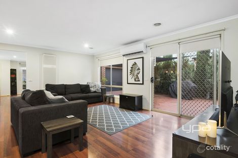Property photo of 15 Agar Place Sunbury VIC 3429