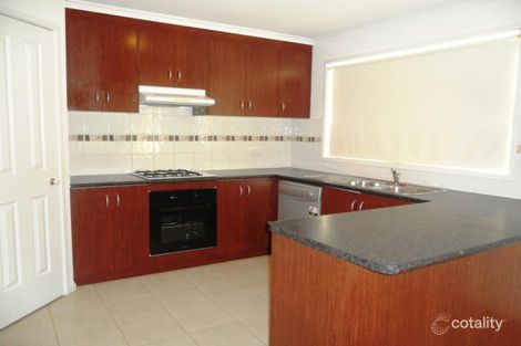 Property photo of 4 Kulkami Way Cranbourne West VIC 3977