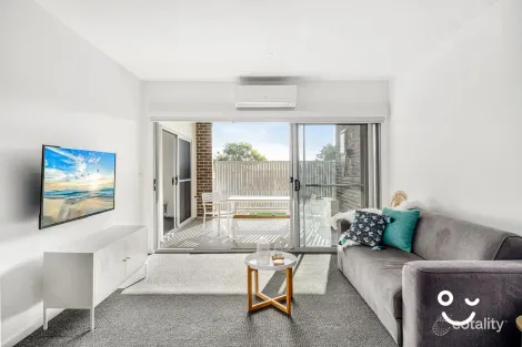 Property photo of 6/30 Peterborough Avenue Lake Illawarra NSW 2528