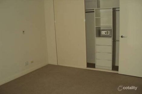 Property photo of 28/95 Outer Crescent Brighton VIC 3186