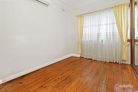Property photo of 1 Broadarrow Road Beverly Hills NSW 2209