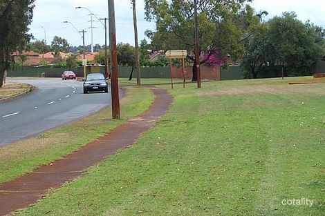 9 Sandpiper Rd, Stirling, WA 6021