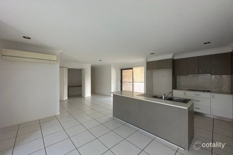 Property photo of 2/14 Halifax Place Rural View QLD 4740