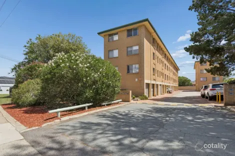 8/17 Campbell St, Queanbeyan, NSW 2620