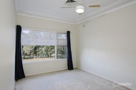 Property photo of 84 Bridge Avenue Oak Flats NSW 2529