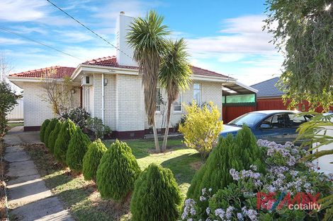 Property photo of 14 Fisher Crescent Dandenong North VIC 3175