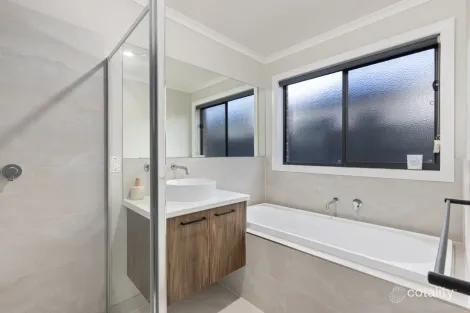 Property photo of 85 Sydney Way Alfredton VIC 3350