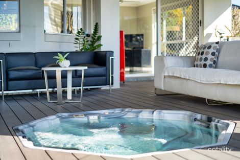 Property photo of 17 Yaldara Street Pacific Pines QLD 4211