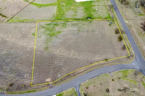 Property photo of 4 Rosella Place Inverell NSW 2360