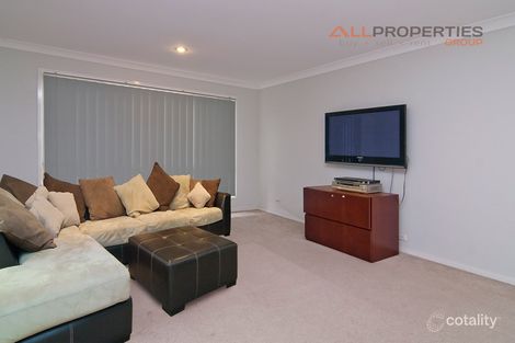 Property photo of 28 Dulwich Place Forest Lake QLD 4078