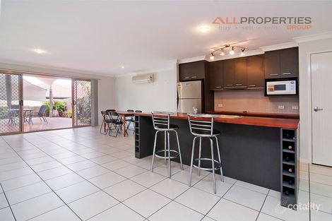 Property photo of 28 Dulwich Place Forest Lake QLD 4078