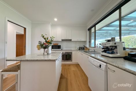 Property photo of 17 Parkgate Lane Grovedale VIC 3216