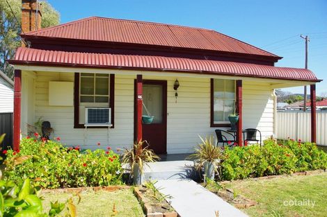 Property photo of 65 Whiteley Street Wellington NSW 2820