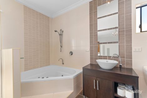Property photo of 1 Hedley Court Mount Louisa QLD 4814