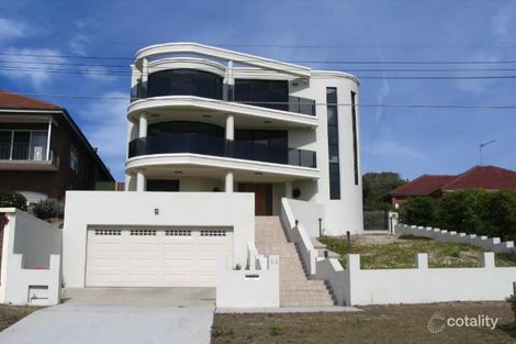 32 Mermaid Ave, Maroubra, NSW 2035