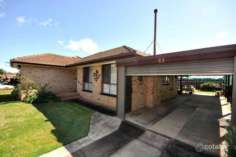 11 Fraser St, Mount Austin, NSW 2650