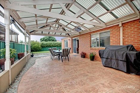 12 Perkins Gr, Burnside, VIC 3023