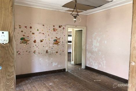 Property photo of 10 Lonard Avenue Wiley Park NSW 2195