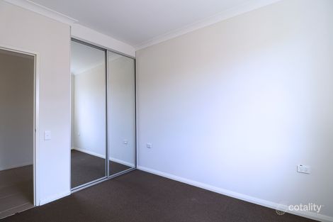 Property photo of 2/9 Bogalara Road Old Toongabbie NSW 2146