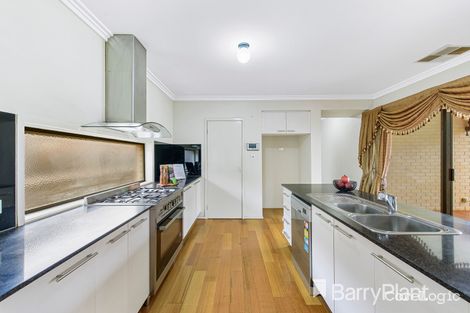 Property photo of 11 Muirfield Street Deer Park VIC 3023