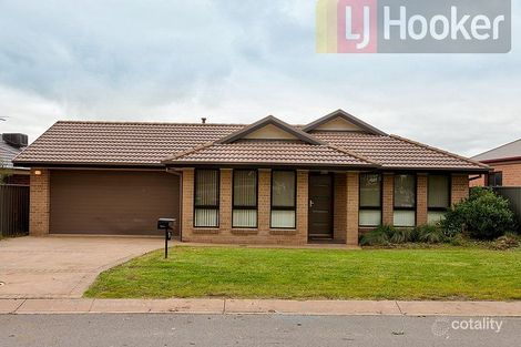 Property photo of 57 Whitebox Circuit Thurgoona NSW 2640
