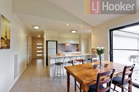 Property photo of 57 Whitebox Circuit Thurgoona NSW 2640