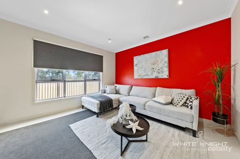 Property photo of 21 Lawson Place Burnside Heights VIC 3023