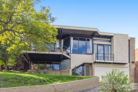 Property photo of 14 Riverside Avenue Keilor VIC 3036