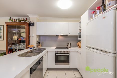 Property photo of 64/38 Palmer Street Greenslopes QLD 4120
