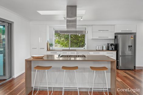 Property photo of 2 Leasingham Close Eleebana NSW 2282