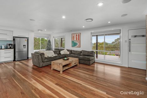 Property photo of 2 Leasingham Close Eleebana NSW 2282