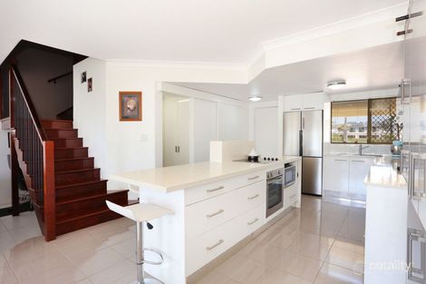 Property photo of 5/81-91 Boykambil Esplanade North Hope Island QLD 4212